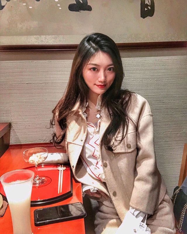 大胆美女雨昕上露酥胸下露美臀 完全负荷不了这个美 Facebook-第11张