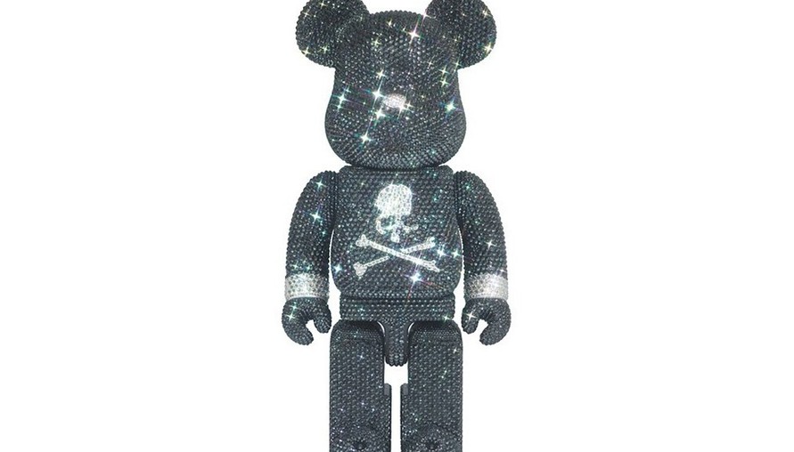 閃亮亮的熊熊太浮誇！mastermind JAPAN x Medicom Toy 全新聯名水晶 BE@RBRICK ，這個收了可以當傳家寶吧？