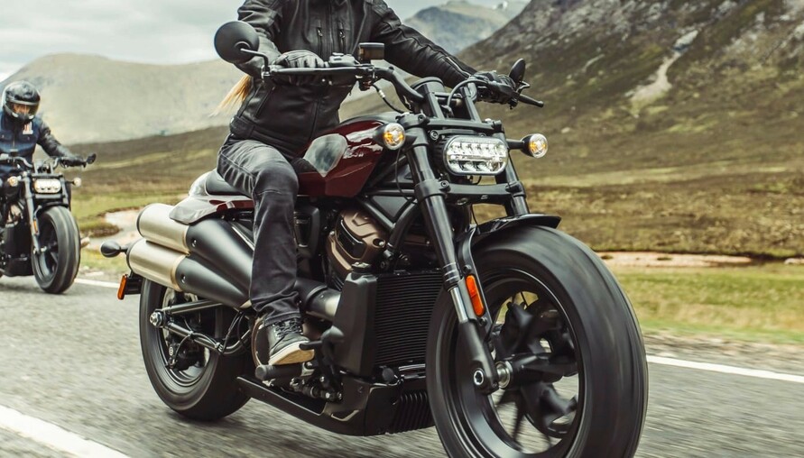 就是設計來突破極限！狂野動感與科技相容，Harley Davidson 發表全新 2021 Sportster S 車款，想念起公路漫遊的好日子了嗎？