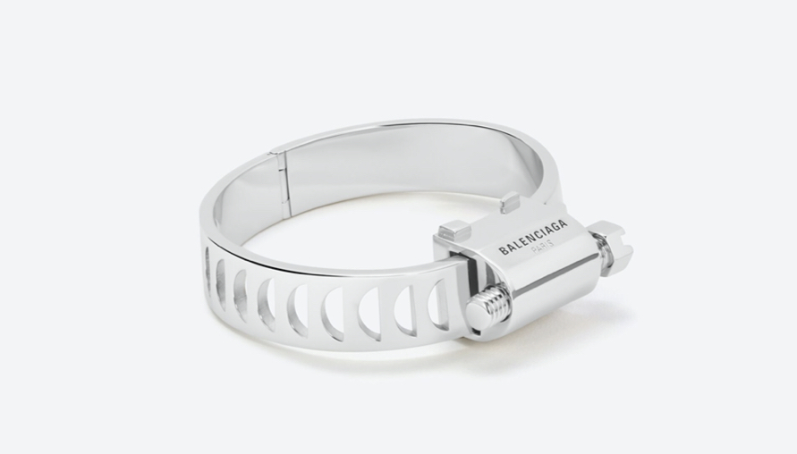 真・工業風，沒在開玩笑，Balenciaga 推出「管束」手環，你絕對沒有買過這麼貴的零件...全民估價王開始！