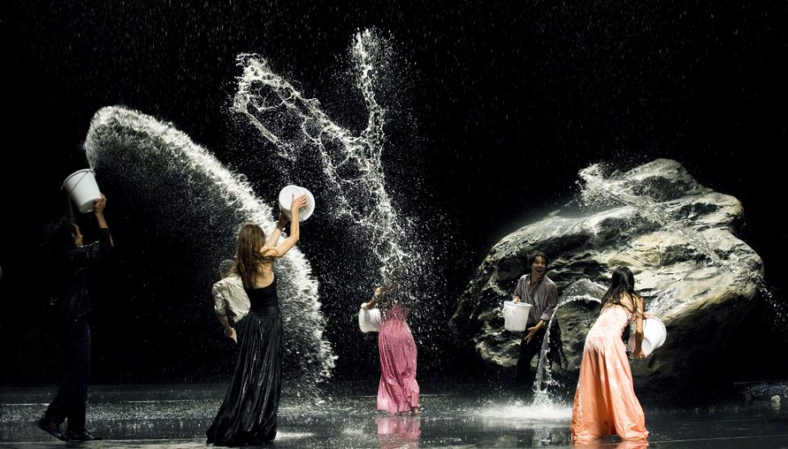 重現西班牙大導阿莫多瓦謬思女神：碧娜鮑許三十年舞蹈生活愛恨點滴！紀念上映十周年，2D&3D版本同步重返大銀幕！