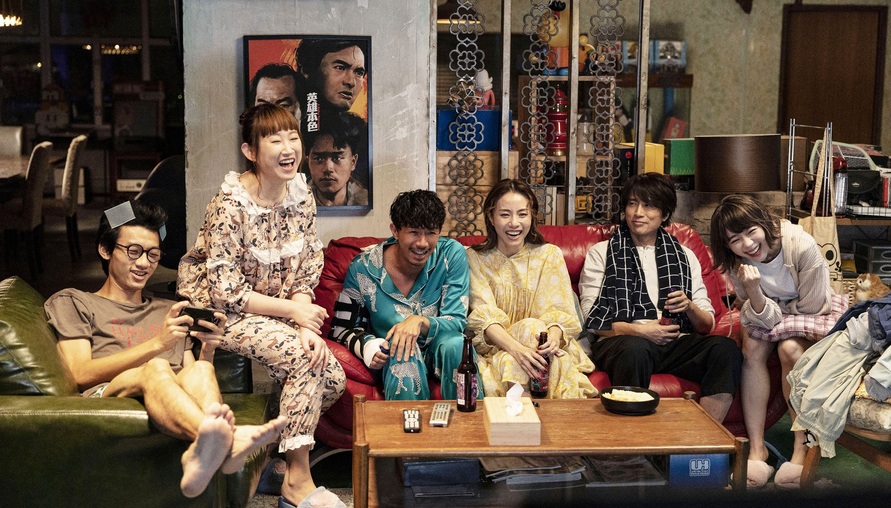 香港喜劇作品《飯戲攻心》 一家人好好吃飯重要 還是追求真愛更重要