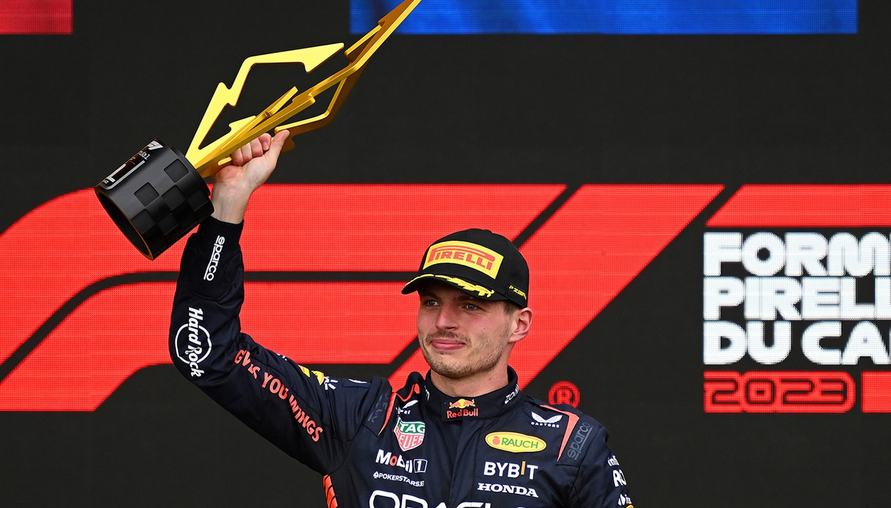 Max Verstappen將賽車界翻轉，Red Bull車隊贏得百場大戰，征服F1賽道！