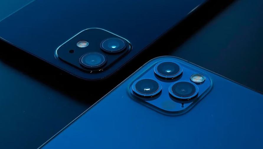 蘋果突破色彩極限！全新iPhone 15 Pro將採「深藍色」鈦合金打造