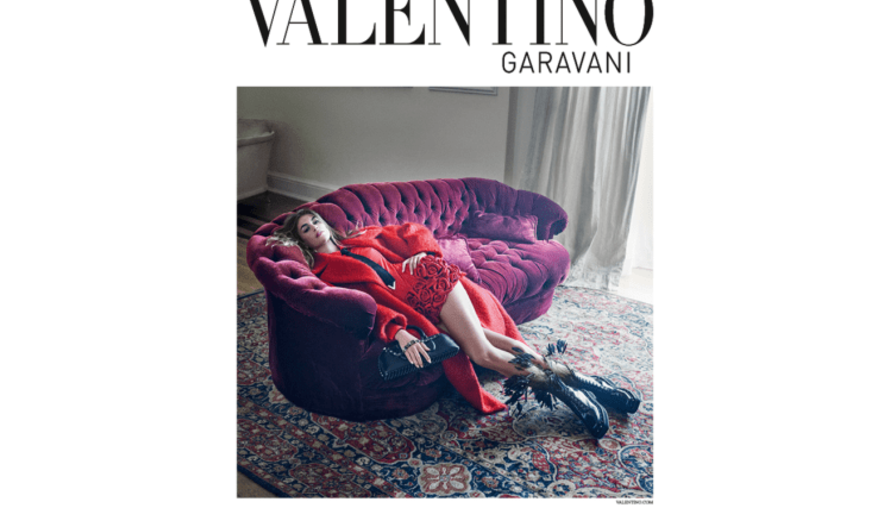 Kaia Gerber 與 Valentino 定義了2023秋冬的時尚標準