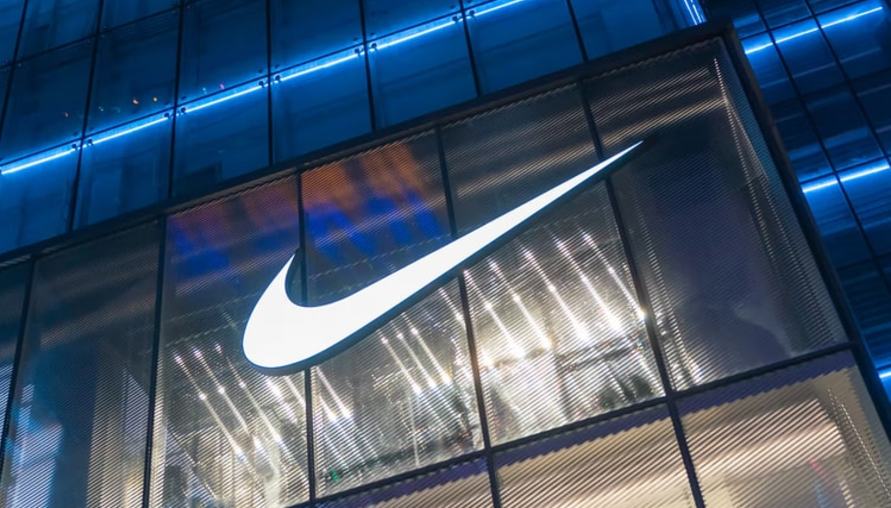 Nike 突破傳統！翻新鞋款首度網上登場，錯過可惜！