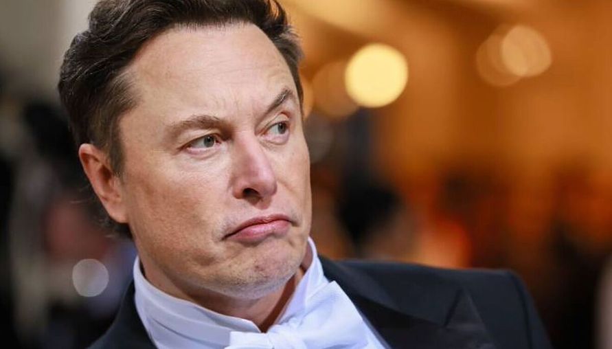 2024年見證革命，Elon Musk的瘋狂計劃：將X變身約會神器與數位銀行！