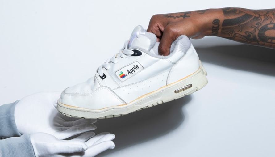 Apple收藏家必看！Salehe Bembury 獨家捐出90年代Apple球鞋
