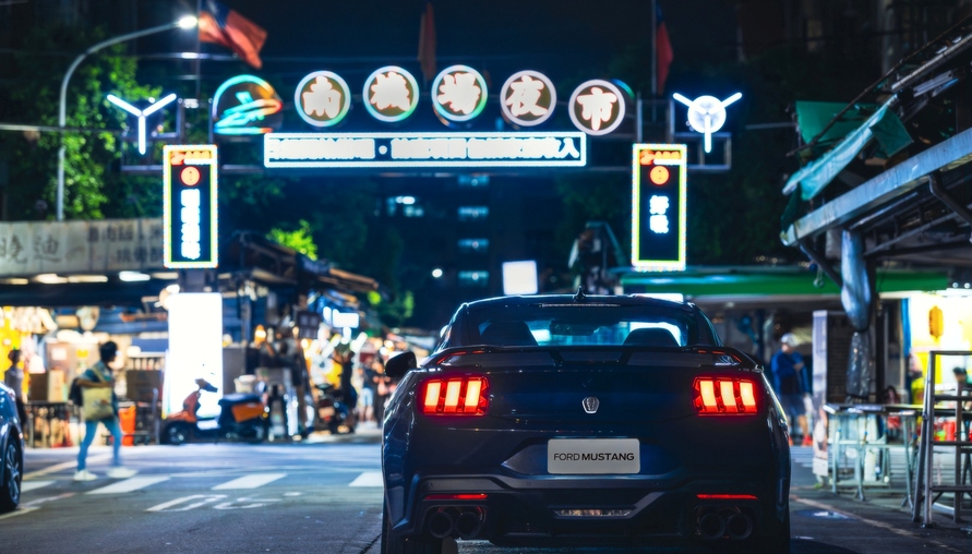 全新Dark HorseTM Premium在台灣首次亮相，為Ford Mustang系列帶來新生命