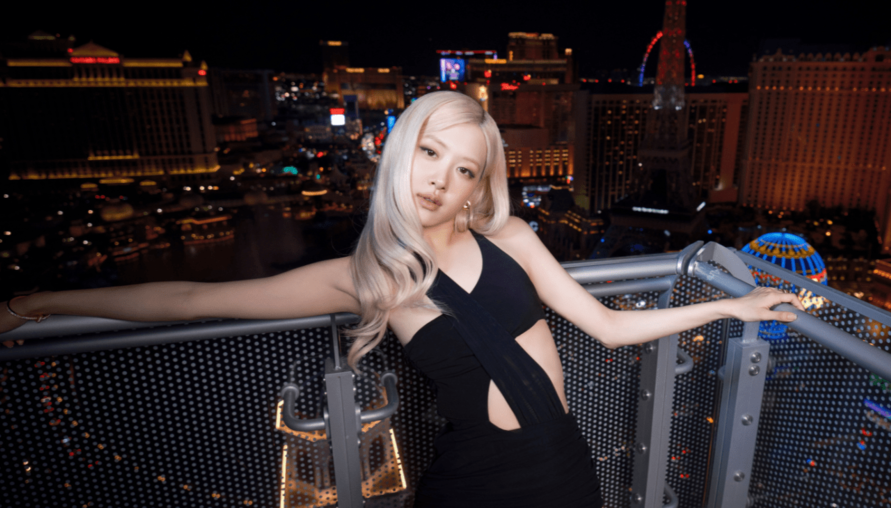Rosé首次跨足電影配樂！為《F1》獻聲全新主題曲〈Messy〉震撼公開