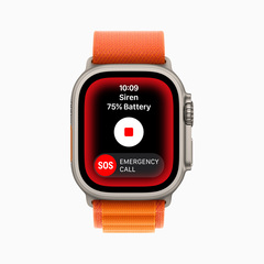 Apple Watch Ultra 具備為緊急情況設計的 86 分貝警笛，可引起他人對某一地點的注意