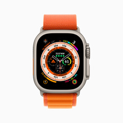 「尋路者」錶面專為 Apple Watch Ultra 設計，內含可容納至多八個複雜功能的空間
